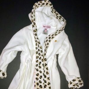 Juicy Couture Toddler bathrobe/beach/pool cover-up